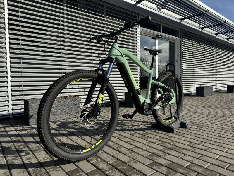 BAZAROVÉ Horské elektrokolo Haibike HardSeven 6 | 2022