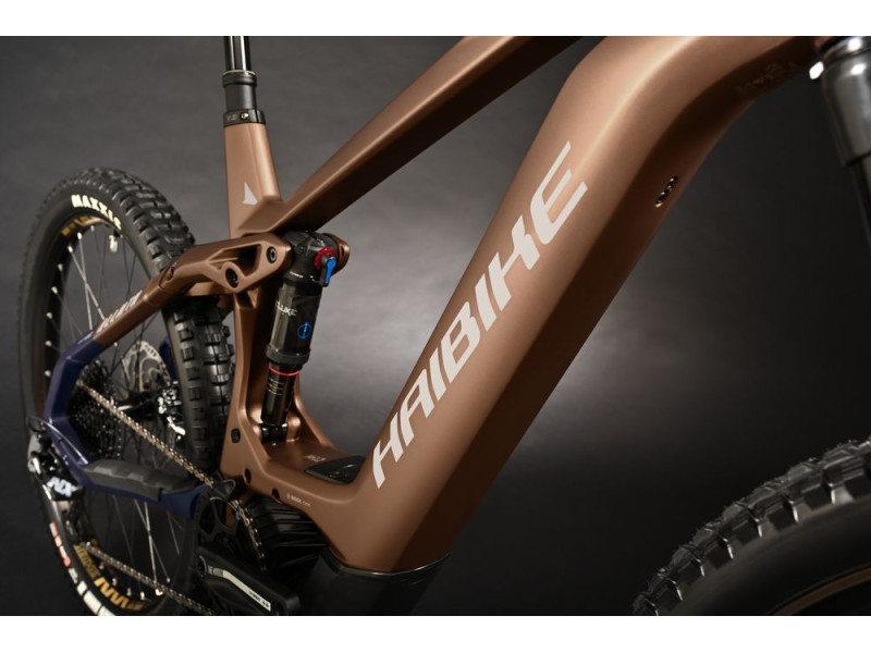 Horské elektrokolo Haibike AllMtn CF 8 | 2024