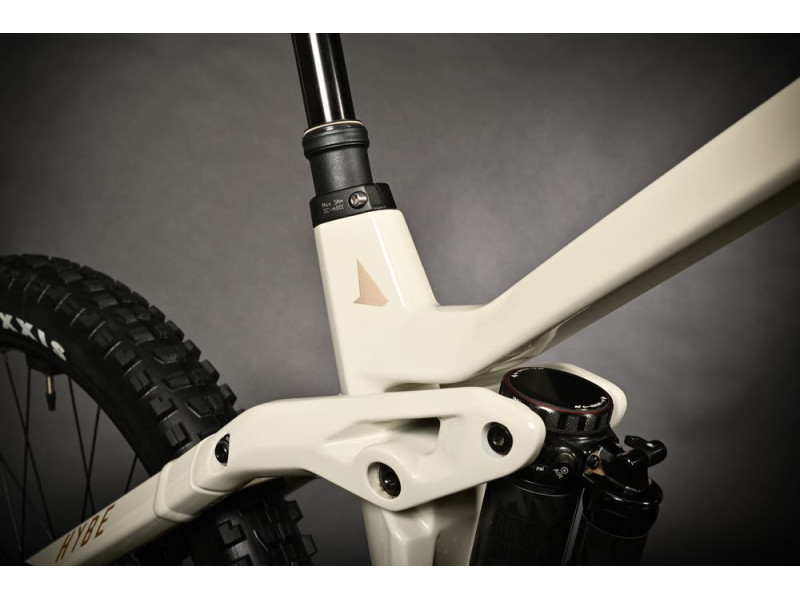 Horské elektrokolo Haibike HYBE 9 | 2024
