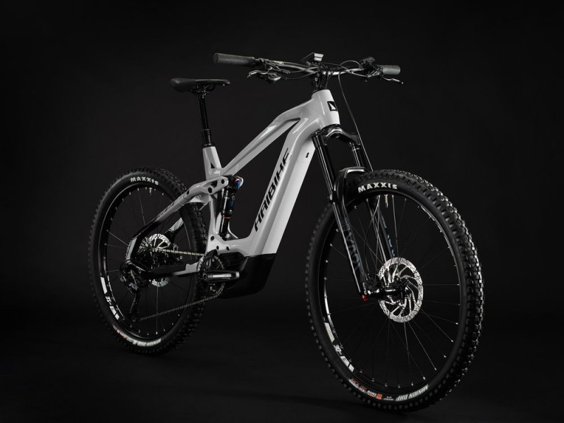 Horské elektrokolo Haibike AllMtn CF 9 | 2022